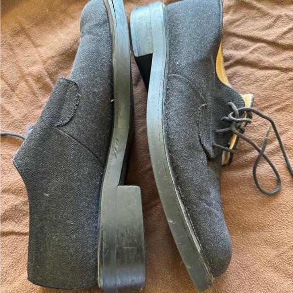 Preowned vintage Coach New York Grey Flannel Laced Loafers 10 B. - Picture 9 of 11